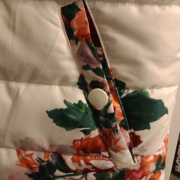 Joules Vest 10 Reversible - Picture 2 of 9